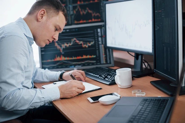 ¿Qué es el IMACEC y su importancia en la economía